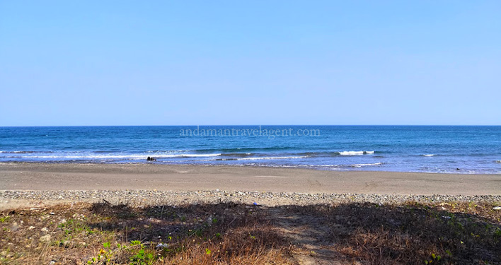 Lamiya Bay Beach